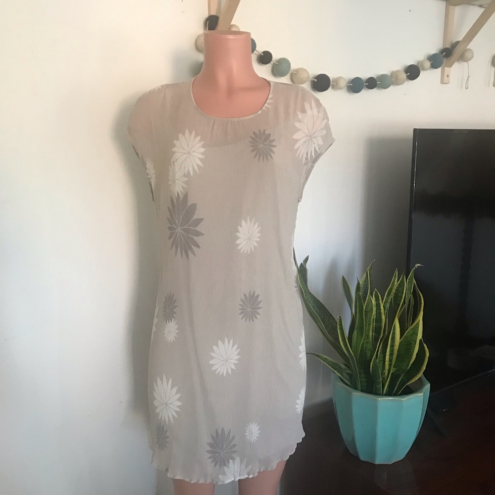 James Peres crinkle chiffon mini shift dress